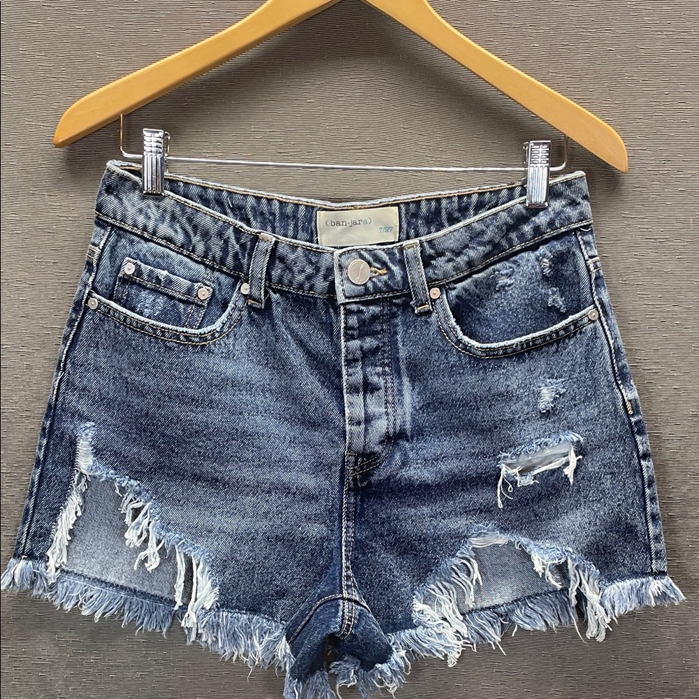Ban Jara Chic Denim Distressed Jean‎ Shorts